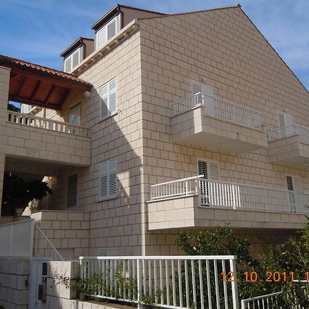 Central Apartment Дубровник Екстериор снимка