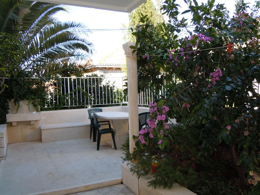 Central Apartment Дубровник Екстериор снимка