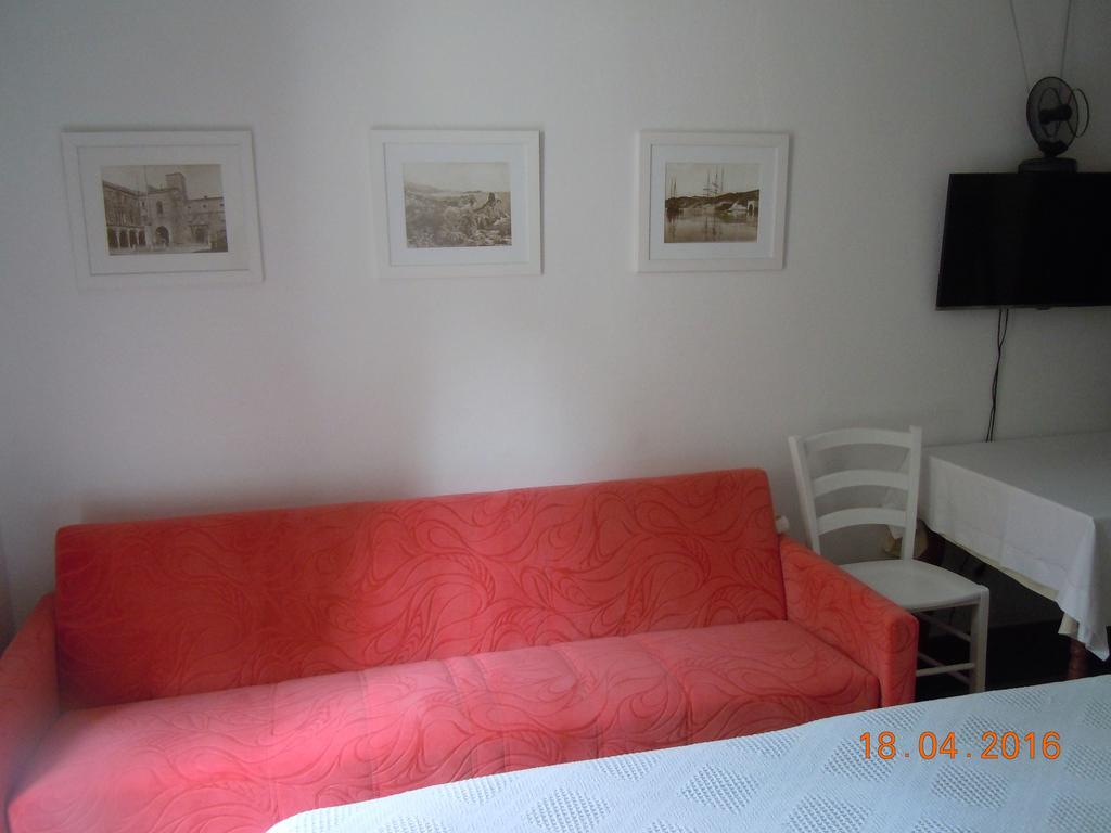 Central Apartment Дубровник Екстериор снимка