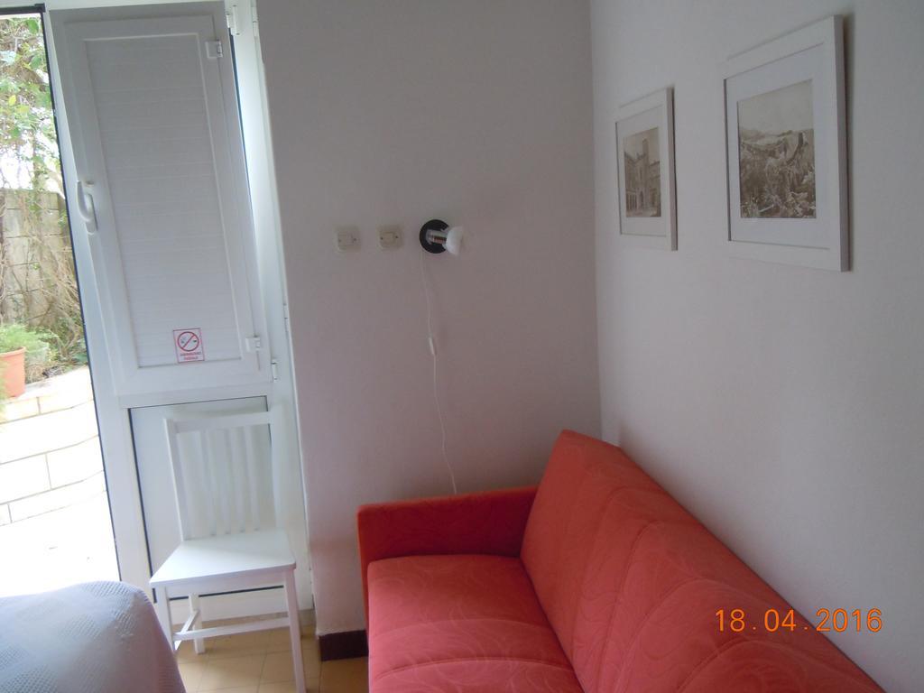Central Apartment Дубровник Екстериор снимка