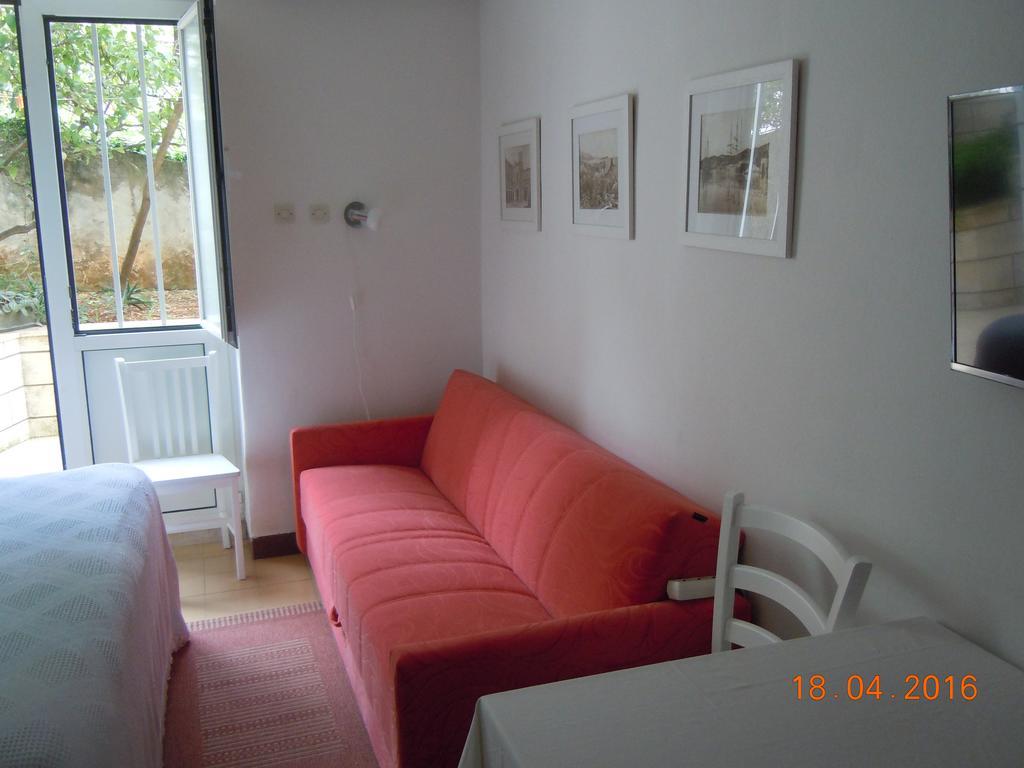 Central Apartment Дубровник Екстериор снимка