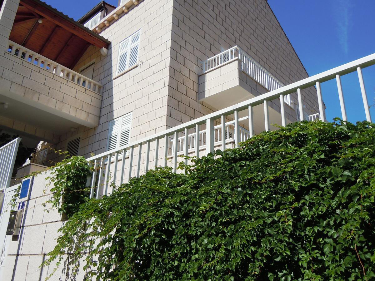 Central Apartment Дубровник Екстериор снимка